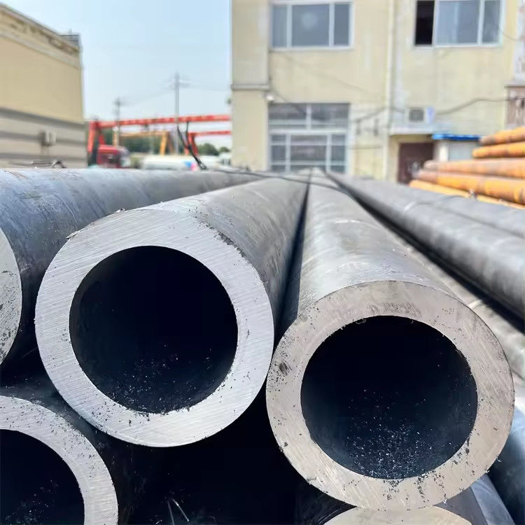 Astm A53 Sch40 24 Inch Api 5l X70 Psl2 Sch 60 HR Pipa Baja Karbon Tanpa Jahit Untuk Pekerjaan Air